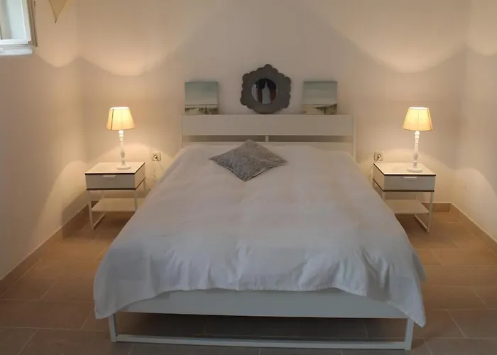 Convalaria Villa Sutivan